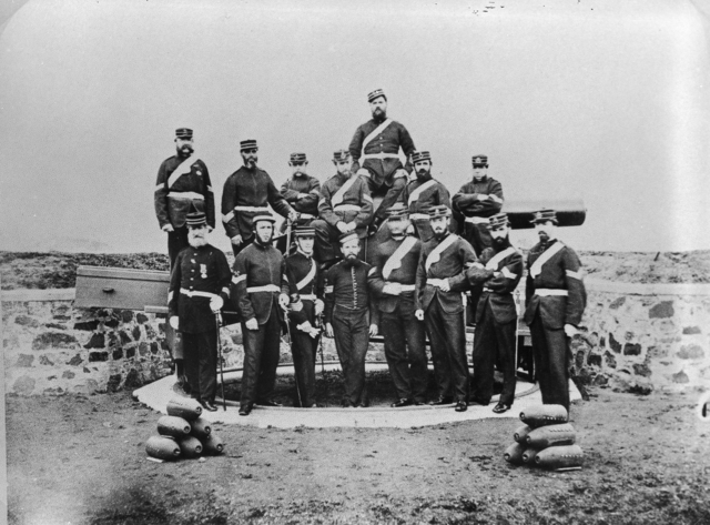 File:Hobart Town Volunteer Artillery members 1869.jpg
