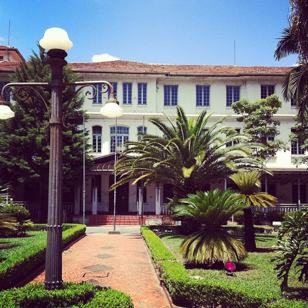 File:Parque Vicentina Aranha (6309034173).jpg