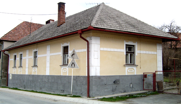 File:Anna - rodnydom.jpg