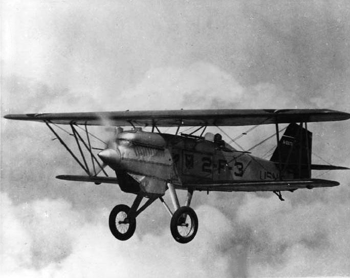 File:Curtiss F6C-1 VF-2 in flight.jpg