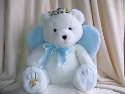 File:Three teddy bears.jpg