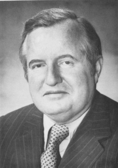 File:T. Clark Hull.png
