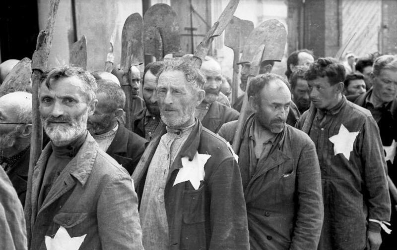 File:Bundesarchiv Bild 101I-138-1083-20, Russland, Mogilew, Zwangsarbeit von Juden.jpg