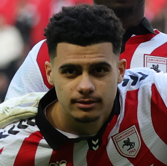 File:Samsunspor-Kocaelispor maçı (24.1.26) takım fotoğrafı (Elayis Tavsan).jpg