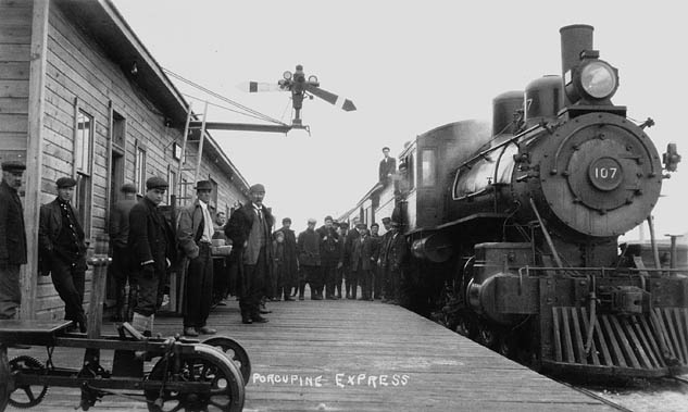 File:Temiskaming and Northern Ontario Railway - Porcupine Express.jpg