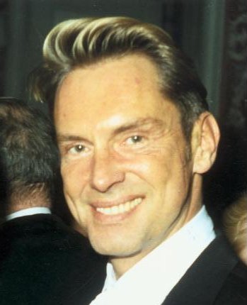 File:Bundesarchiv Bild 199-1992-001, Britische Königin Elisabeth II. in Brühl detail.jpg