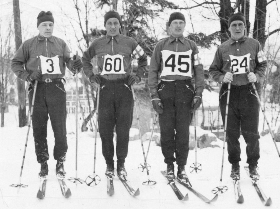 File:Valmari Toikka, Veli Saarinen, Väinö Liikkanen and Martti Lappalainen 1932.jpg