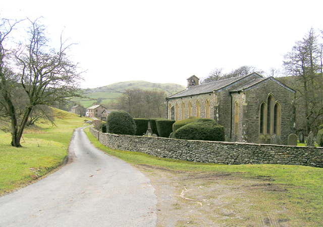 File:Holy Trinity Church, Howgill.jpg