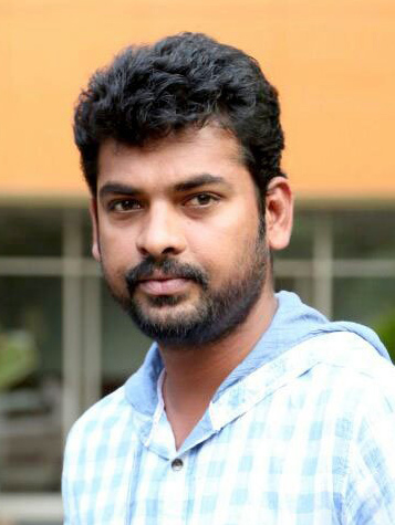 File:Actor Vimal at the Manjapai Press Meet (cropped).jpg