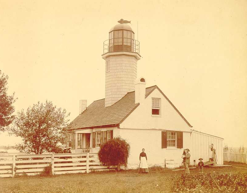 File:Greenbury Point Light 1.PNG