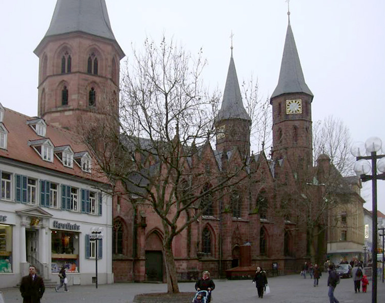 File:KaiserslauternStiftskirche-1.jpg
