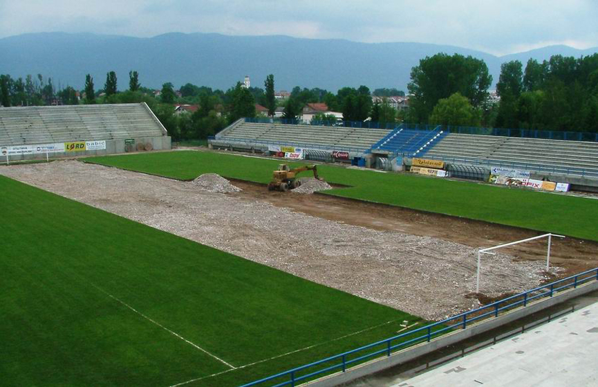 File:PromjenapodlogenastadionuSlavija.jpg