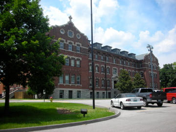 File:CCP Chaminade Hall 01.jpg