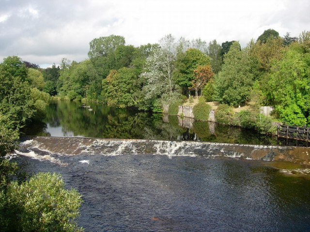 File:River Ericht.jpg