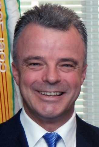 File:BrendanNelson.JPG