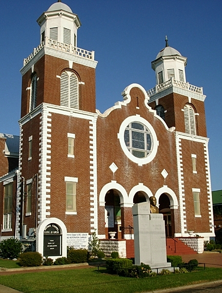 File:Brown Chapel AME.jpg