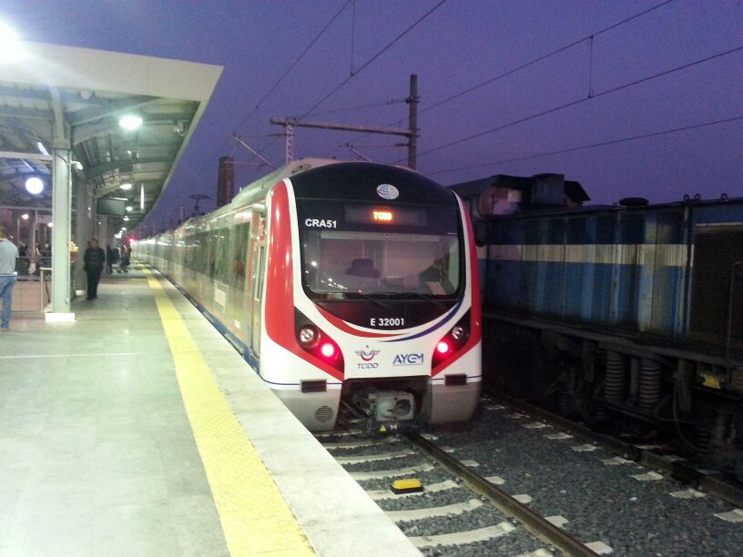 File:Marmaray trainset.jpg