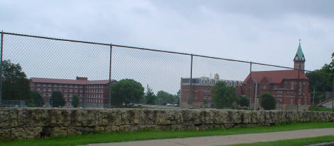 Beckman Hall (left) and  Hoffmann Hall (right) (2004)