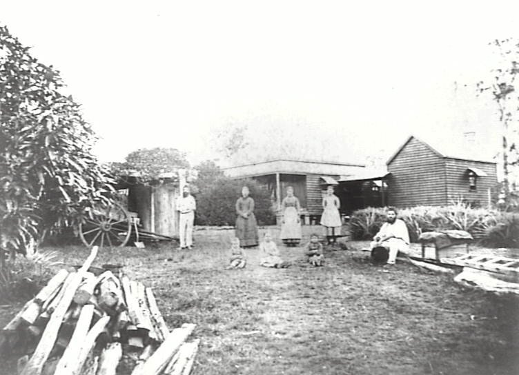 File:Mayes Cottage.jpg
