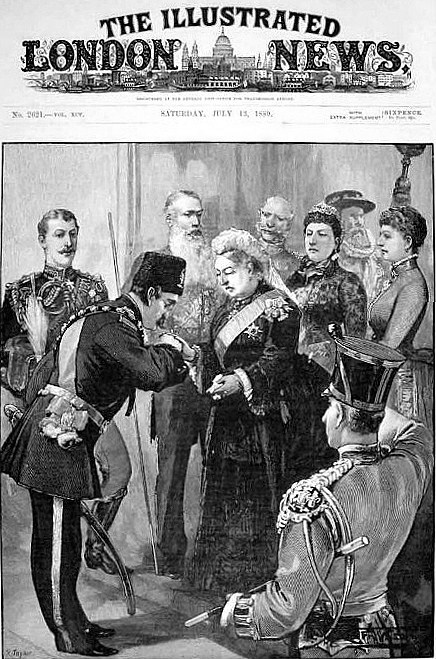 File:Naser kiss queen.jpg