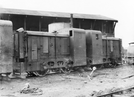 File:C01361-40HP petrol locomotives 1917.jpg