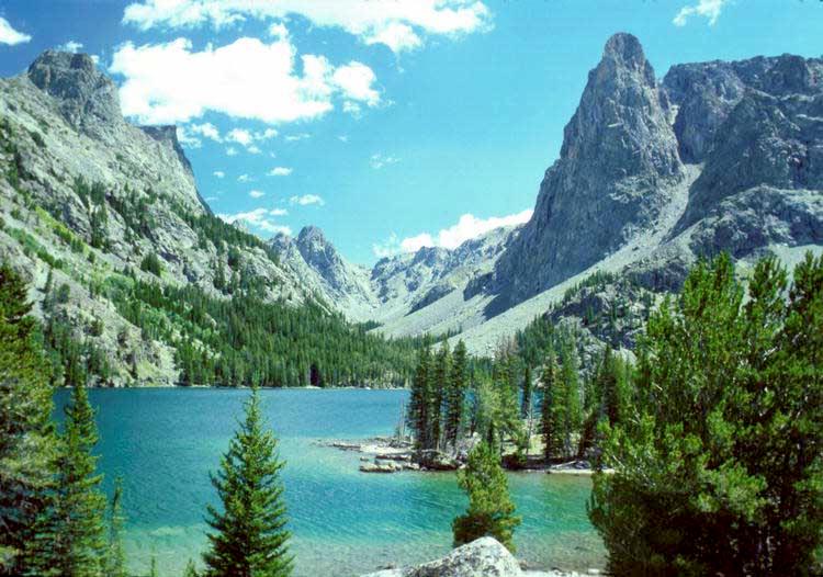 File:Slide Lake Bridger Wilderness.jpg