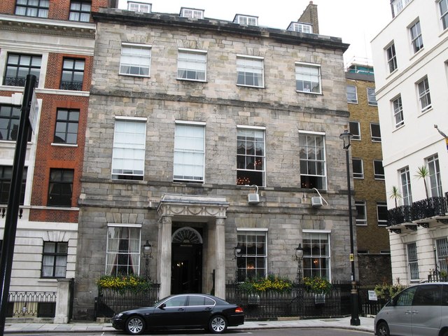 File:Chandos House.jpg