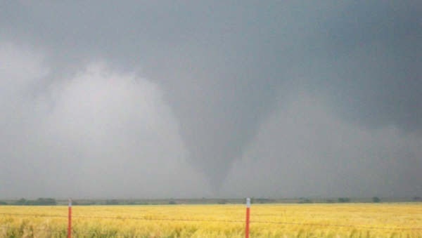 File:Douglas Tornado.jpg