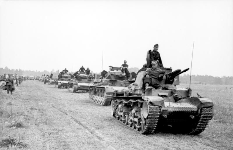 File:Bundesarchiv Bild 101I-769-0236-23, Frankreich, Panzer 35t und Panzer IV.jpg