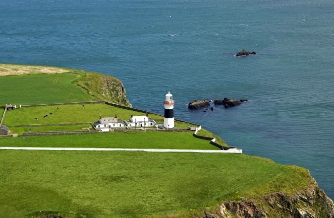 File:Mine Head Lighthouse.jpg