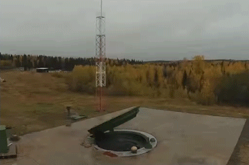 File:Испытательный-пуск-ракеты-«Тополь-М»-на-космодроме-Плесецк.gif
