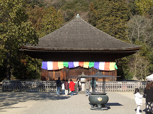 File:Shiramizu amidadou.jpg