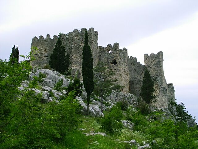 File:Stepangrad u Blagaje, sidelni hrad hercegovskych vevodu z 14.jpg