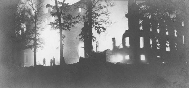 File:MAC fire 1912.jpg