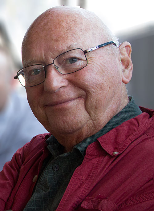 File:Martin Elkort 2013.jpg