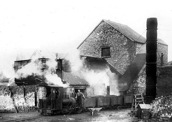 File:Sand Hutton Light Railway - Claxton brickworks.jpg