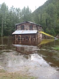 File:SteeleCreekRoadhouseFlooded.jpg