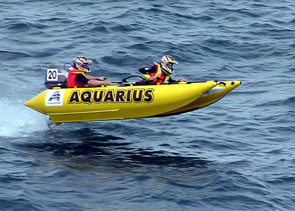 File:Inflatable.racing.arp.600pix.jpg