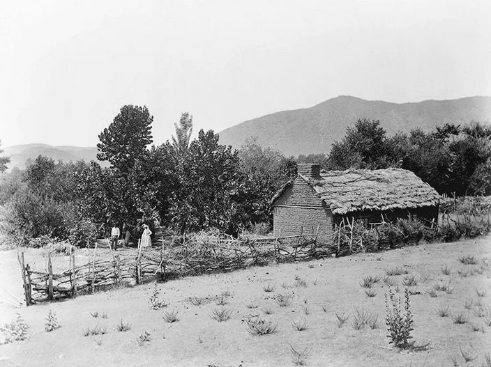 File:SebastianIndianReservationrsHome 1899.jpg