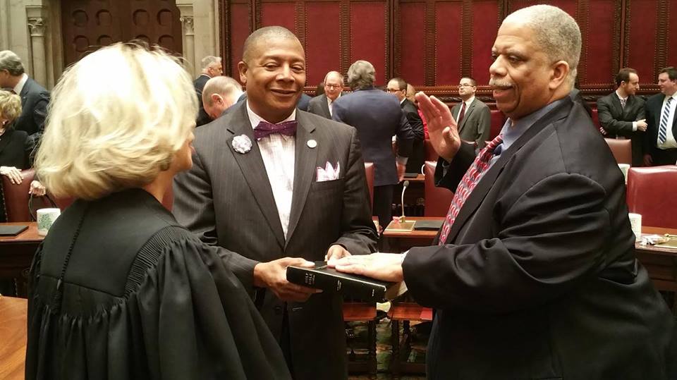 File:Comrie Sworn In.jpg