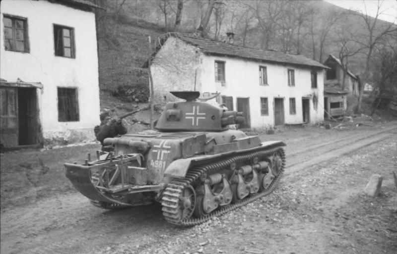 File:Bundesarchiv Bild 101I-174-1154-13, Jugoslawien, französischer Panzer H39.jpg