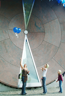 File:TimeWheel.jpg