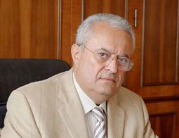 File:Yervand Zakharyan.jpg