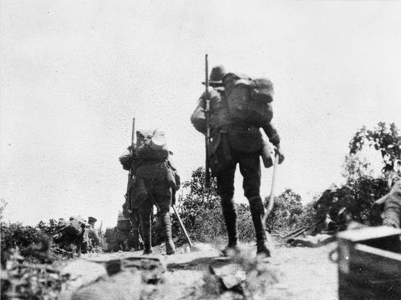 File:Australian troops on Plugge's Plateau.jpg