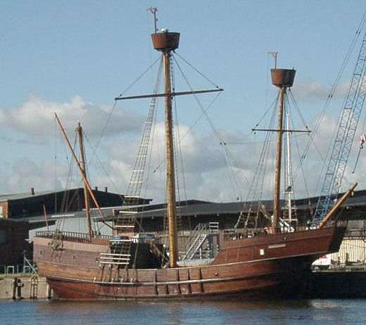 File:The Lisa von Lübeck, berthed.jpg