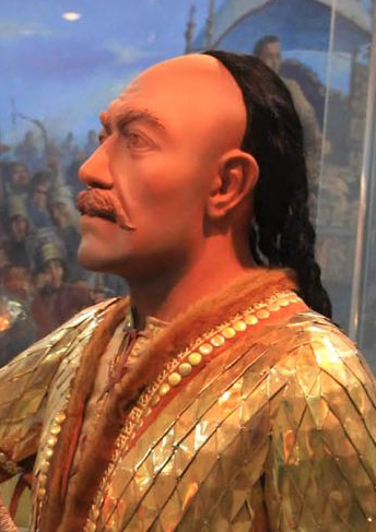File:Early Sarmatian chieftain, Araltobe kurgan, 3rd-2nd century BCE.jpg