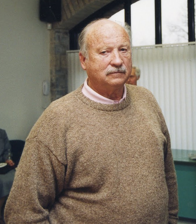 File:Hellar Grabbi 2001.jpg
