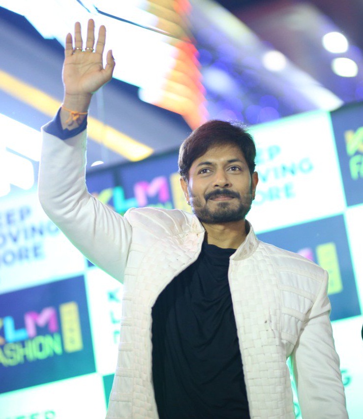 File:Kaushal14.jpg