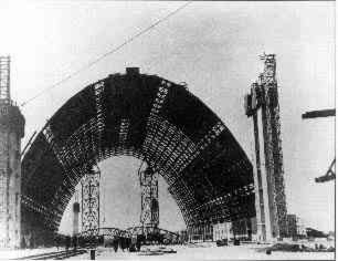 File:NAS Santa Ana blimp hangar construction 1942.jpg