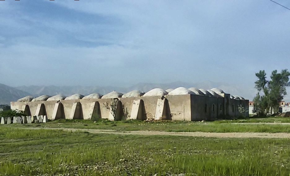 File:Bastak Caravanserai Borhan.jpg